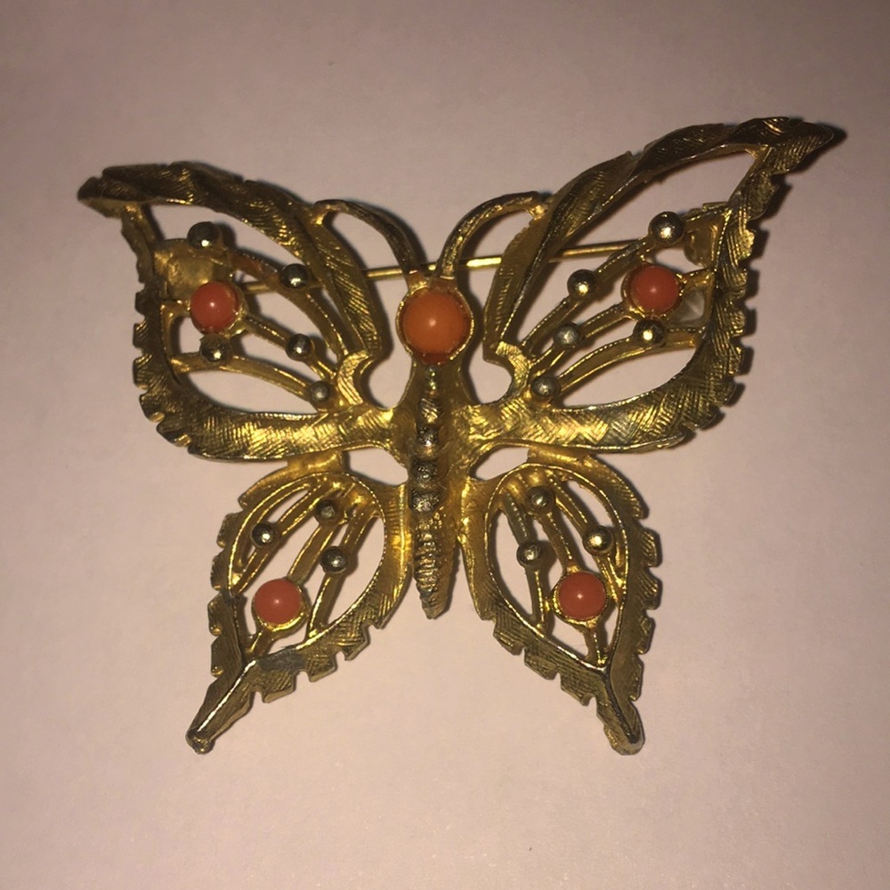 Vintage Gold Tone Butterfly Pin ~2”
